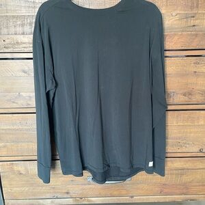 Vuori Black Long Sleeve Shirt